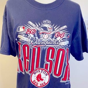2004 RED SOX CHAMPIONSHIP T - SHIRT